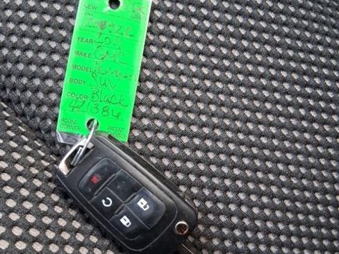 Used 2011 GMC Terrain SLE image 20