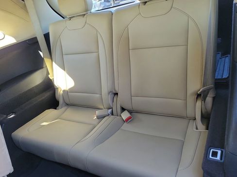 Used 2018 Acura MDX FWD w/ Technology Package image 15