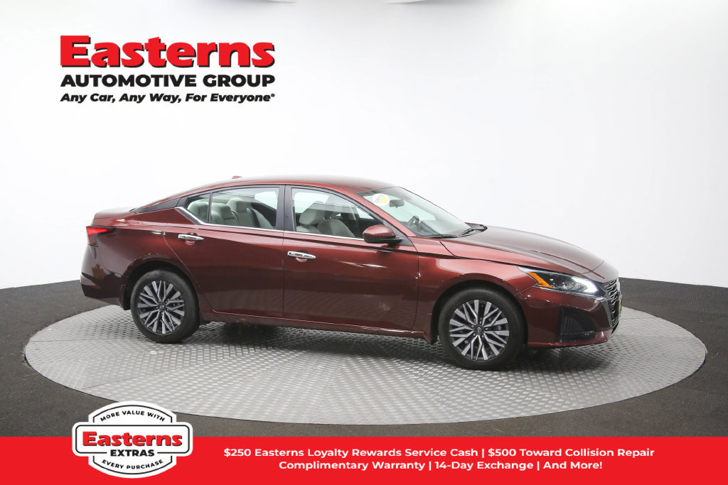 Used 2023 Nissan Altima 2.5 SV AWD/4WD image 47
