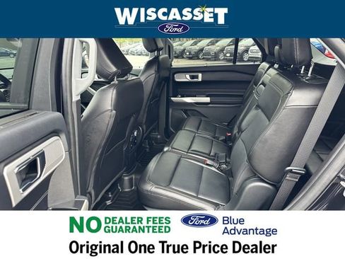 Certified 2022 Ford Explorer Limited w/ Hybrid Equipment Group 310A image 5