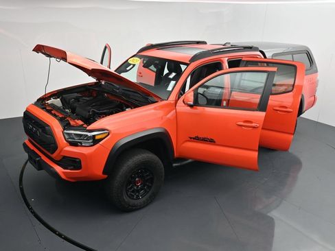 Used 2023 Toyota Tacoma TRD Pro AWD/4WD image 36