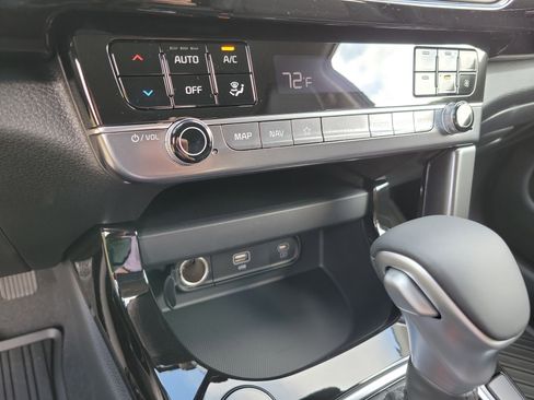 New 2026 Kia Seltos S image 12