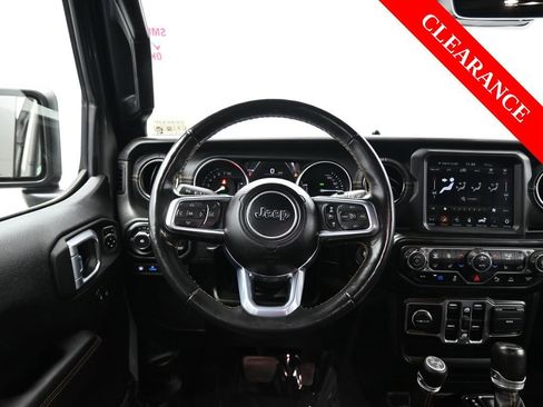 Used 2022 Jeep Wrangler Unlimited Sahara image 33