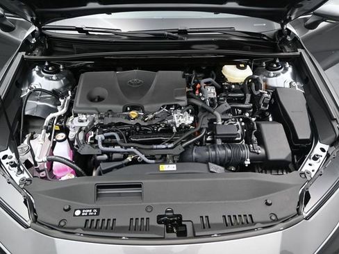 Used 2026 Toyota Camry SE image 17