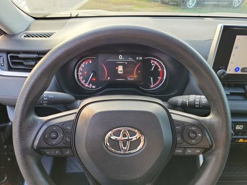 Used 2024 Toyota RAV4 XLE image 19