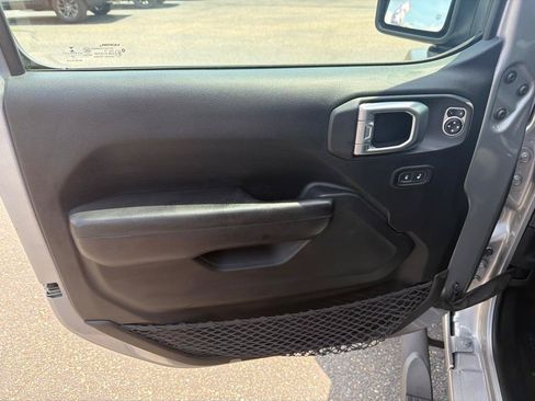 Used 2020 Jeep Wrangler Unlimited Sport S AWD/4WD image 11