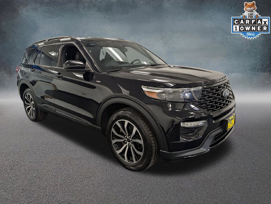 Certified 2023 Ford Explorer ST-Line AWD/4WD image 3