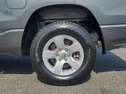 Used 2022 RAM 1500 Big Horn RWD image 30
