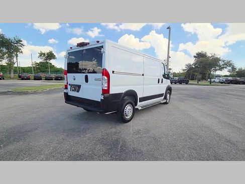 Used 2025 RAM ProMaster 2500 w/ U-Haul Equipment Group FWD image 40