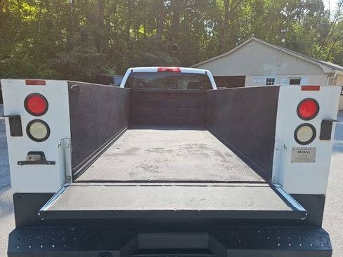 Used 2016 Chevrolet Silverado 2500 W/T w/ WT Convenience Package RWD image 7