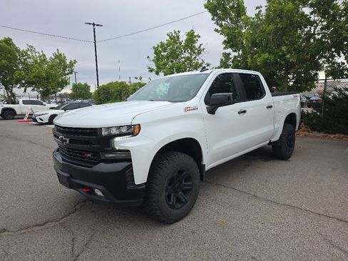 Used 2022 Chevrolet Silverado 1500 LT Trail Boss w/ Bed Protection Package AWD/4WD image 1