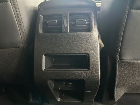 Used 2024 Mitsubishi Outlander SE FWD image 30