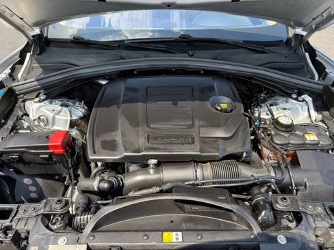 Used 2020 Jaguar F-PACE Prestige image 39