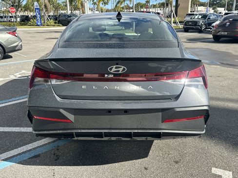 New 2026 Hyundai Elantra Sport FWD image 7
