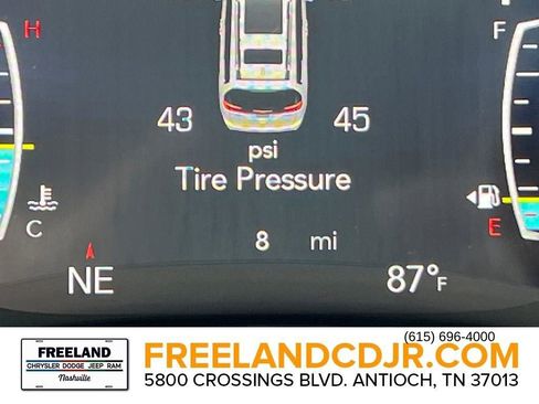 New 2026 Chrysler Pacifica Select image 10