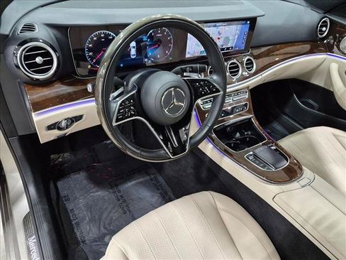 Used 2022 Mercedes-Benz E 350 Sedan w/ Warmth & Comfort Package image 10