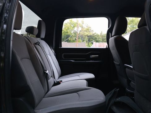 Used 2024 RAM 3500 Big Horn image 15