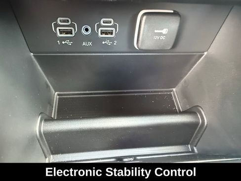 New 2026 Jeep Grand Cherokee Limited w/ Limited Altitude Package RWD image 15