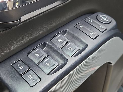 Certified 2019 Chevrolet Silverado 1500 LT w/ All Star Edition AWD/4WD image 22