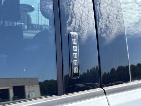 Used 2023 Ford F150 XLT w/ Equipment Group 302A High RWD image 18