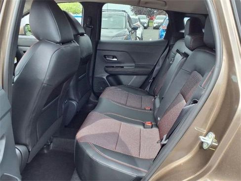 New 2025 Nissan Kicks SR image 6