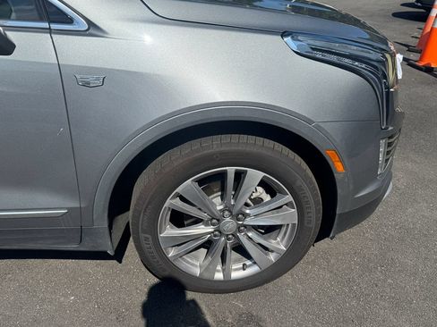 Used 2024 Cadillac XT5 Premium Luxury AWD/4WD image 8