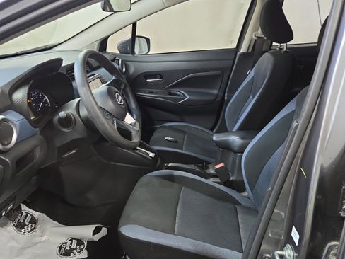 Used 2025 Nissan Versa SV w/ Trunk Package image 14