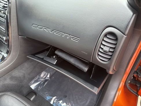 Used 2009 Chevrolet Corvette Coupe w/ Roof Package RWD image 40