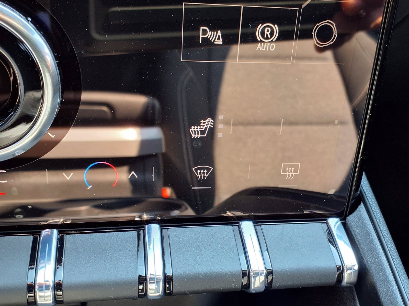 New 2027 GMC Terrain Elevation FWD image 5
