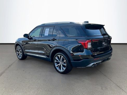 Used 2025 Ford Explorer Platinum w/ Ultimate Package AWD/4WD image 5