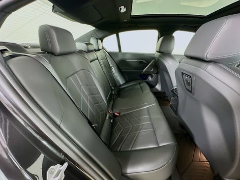 New 2027 BMW i5 xDrive40 w/ M Sport Package AWD/4WD image 40