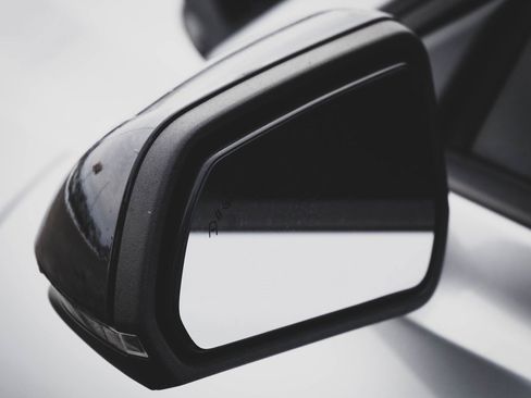 Used 2018 Ford Mustang GT Premium image 6