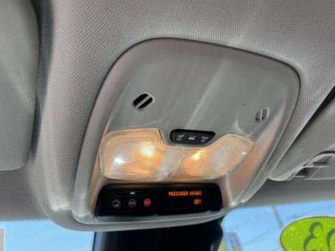 Certified 2023 Chevrolet TrailBlazer LS FWD image 30