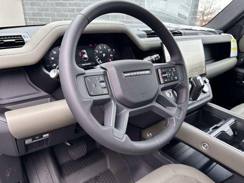 New 2026 Land Rover Defender 110 X-Dynamic SE image 21