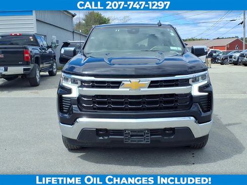Used 2025 Chevrolet Silverado 1500 LT AWD/4WD image 2