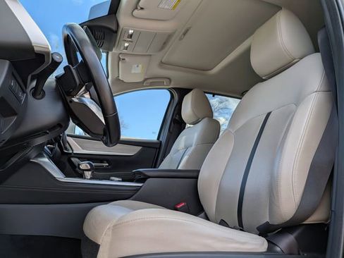 Certified 2024 MAZDA CX-90 3.3 Turbo w/ Preferred Plus image 13