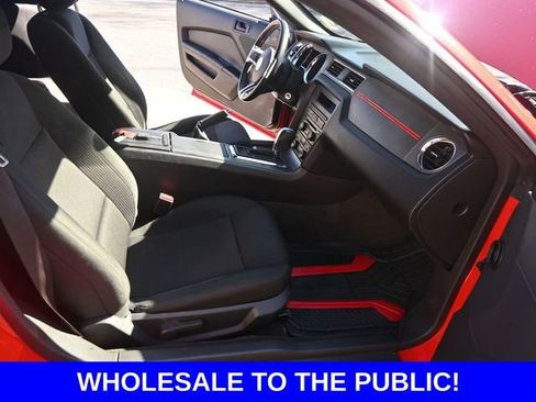 Used 2014 Ford Mustang Coupe image 15