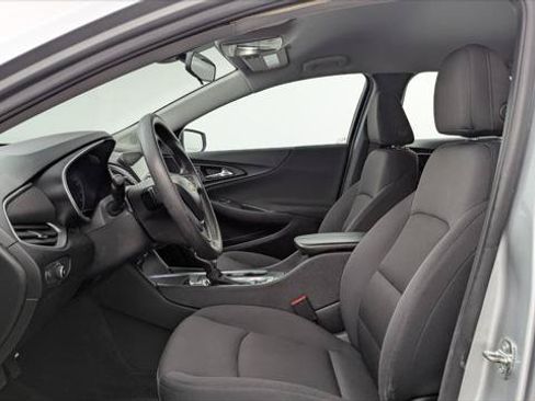 Used 2022 Chevrolet Malibu LT FWD image 14