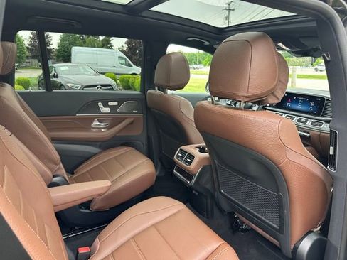 Used 2026 Mercedes-Benz GLS 450 4MATIC image 20