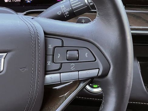 Certified 2024 Cadillac Escalade ESV Sport Platinum w/ Heavy-Duty Trailer Package image 16