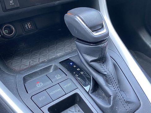 Certified 2023 Toyota RAV4 XLE Premium FWD image 10