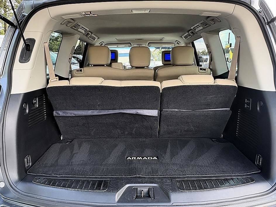 Used 2017 Nissan Armada Platinum AWD/4WD image 11