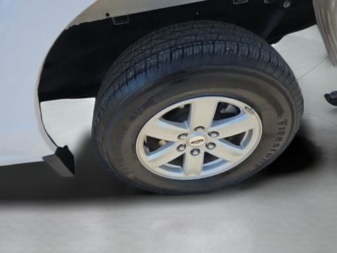 Used 2021 Ford F150 XLT w/ Equipment Group 301A Mid RWD image 32