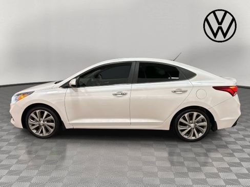 Used 2019 Hyundai Accent Limited image 6