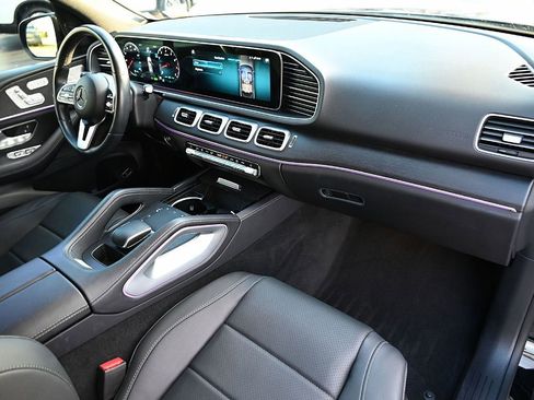 Certified 2023 Mercedes-Benz GLE 450 4MATIC image 9