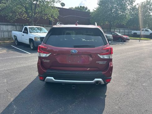 Used 2019 Subaru Forester Touring AWD/4WD image 5