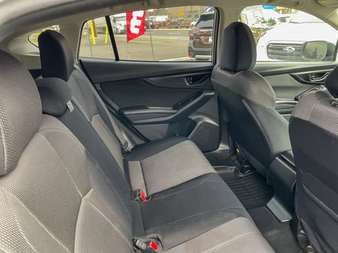 Used 2021 Subaru Crosstrek 2.0i AWD/4WD image 29
