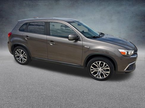 Used 2019 Mitsubishi Outlander Sport ES FWD image 8