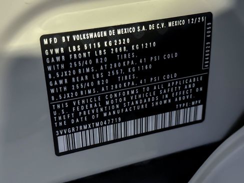 New 2026 Volkswagen Tiguan SE R-Line AWD/4WD image 27