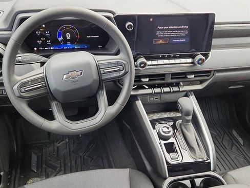 New 2026 Chevrolet Colorado Trail Boss AWD/4WD image 10